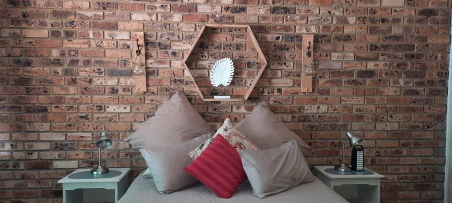 5 Bedroom Property for Sale in Vaalpark Free State